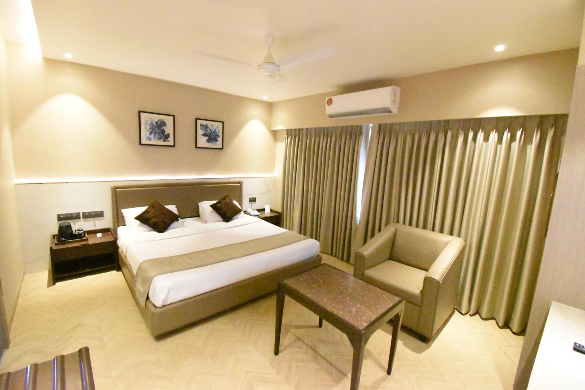 Hotel Kings International Juhu Bombay Esterno foto
