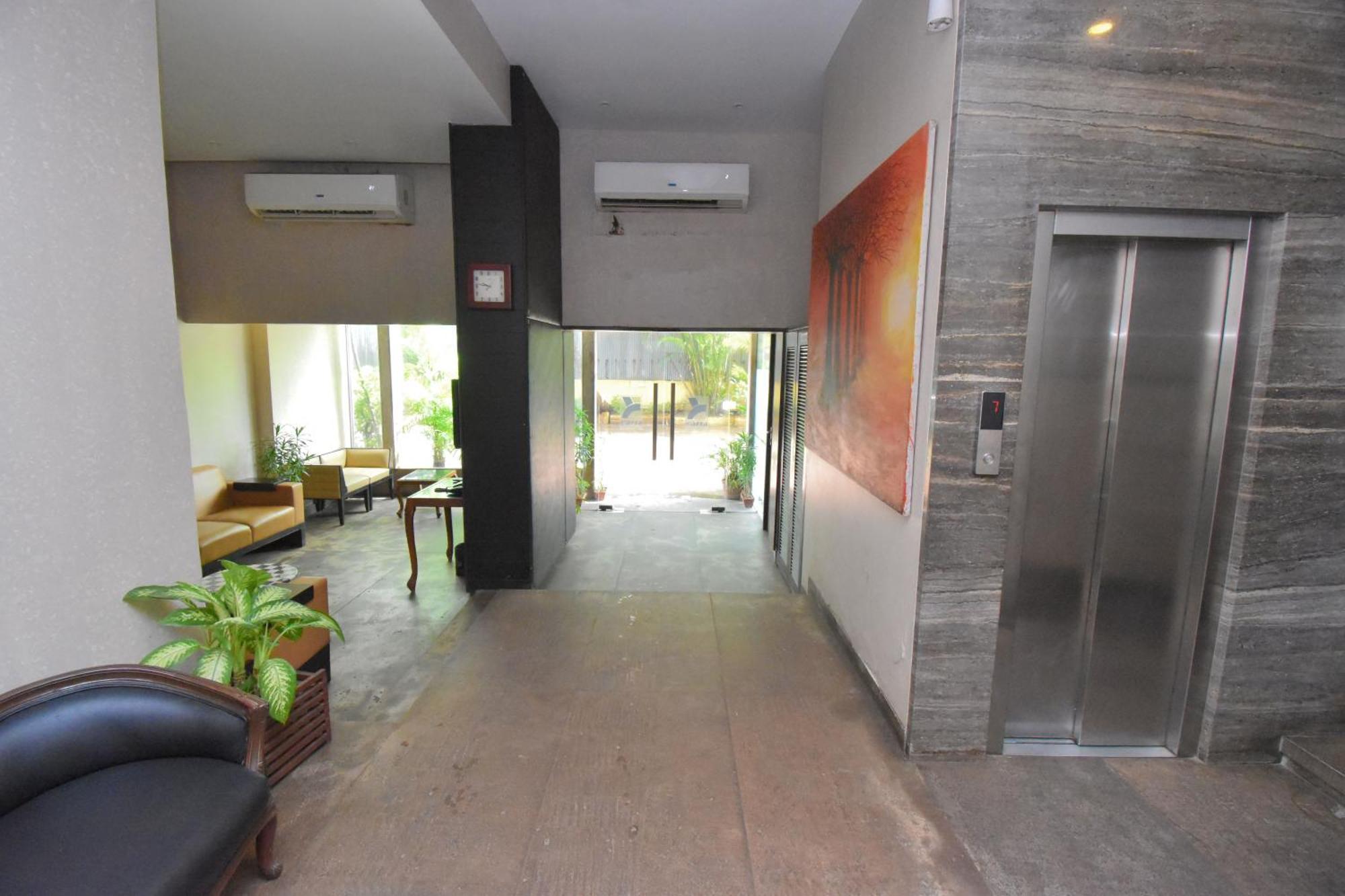 Hotel Kings International Juhu Bombay Esterno foto